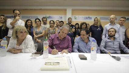 En un acto con fuerte participación del kirchnerismo, asumió la conducción platense de La Bancaria