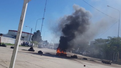 Mar del Plata: Trabajadores bloquearon la actividad del puerto tras 500 despidos