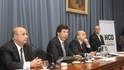 La oposición tilda de corrupto a Posse y propone investigar la ejecución de los fondos del Plan Federal