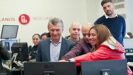 Macri visitó Lanús junto a Vidal y pidió fortalecer la cultura del trabajo