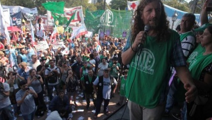ATE denunció que 4 mil contratados puede quedar desempleados y reclaman por su pase a planta