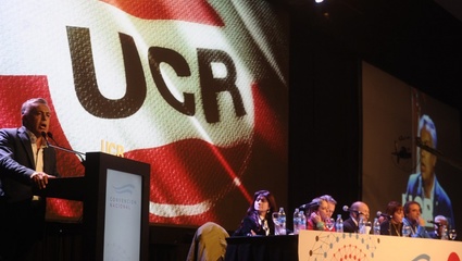En medio de un clima de tensión, la UCR ratificó su permanencia en Cambiemos