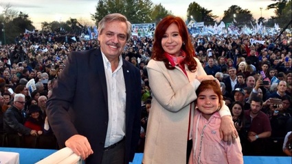 Encuestas: los Fernández aventajan a Macri pero no les alcanza para ganar en primera vuelta