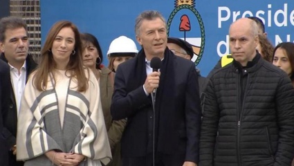 Vidal llevó su "valija de votos" a Capital Federal e inauguró con Macri el viaducto San Martín