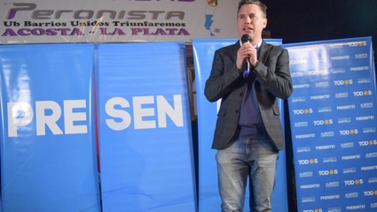Martelli llevó su campaña a Altos de San Lorenzo y planteó que su lista es la de la "renovación"