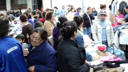 Por la crisis, crecen los lugares de trueques en el conurbano y Capital Federal