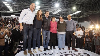 Juntos por el Cambio salió en busca de los votos de los jubilados en la provincia 