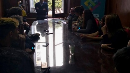 Los centros culturales se reunieron con Negrelli: insisten en que la Comuna entregue habilitaciones y pague subsidios