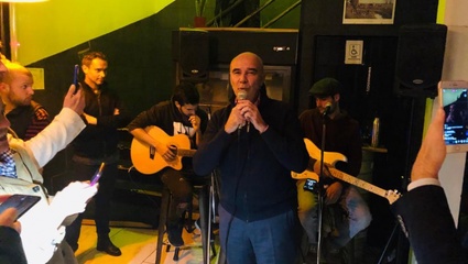 El candidato a gobernador de Gómez Centurión llamó a votar a Macri: "Renuncio a mis votos"