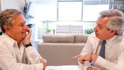 Duhalde se reunió con Alberto Fernández y le propuso que se vendan productos a granel o por peso