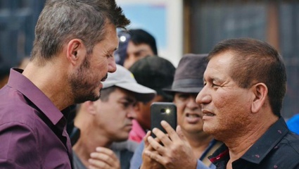 Marcelo Tinelli estuvo con la comunidad wichi y pidió "una argentina solidaria"