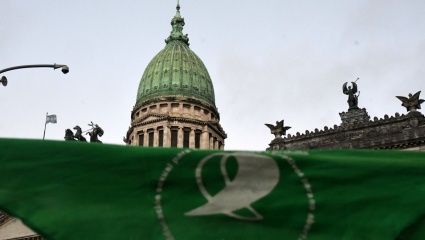 Human Rights Watch pide la legalización del aborto en Argentina:  "Debe ser tratado como un servicio médico esencial"
