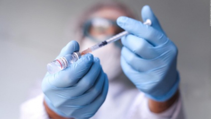 La vacuna rusa contra el coronavirus obtuvo 92% de eficacia en los estudios de fase 3