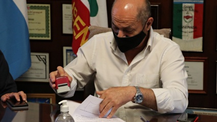 Mario Secco cierra el año entre obras de infraestructura y un bono navideño para trabajadores
