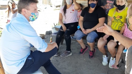Federico Martelli cierra el año junto a los vecinos y reafirma su presencia en el territorio