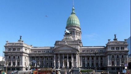 El Gobierno habilitó al Congreso a debatir modificaciones en el Calendario Electoral 2021