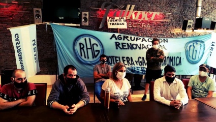 Toma en la cervecería Falkner, un exponente de la concentración gastronómica y la precariedad laboral