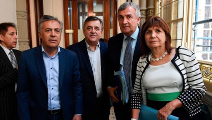 La oposición busca capitalizar el enojo social y dejar al Gobierno sin margen de error