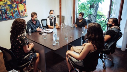 Federico Martelli entregó microcréditos a emprendedores platenses