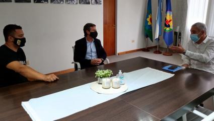 El MUP, presente en Berisso: Fabián Cagliardi y Sergio Rolón recibieron a Adrián Galo
