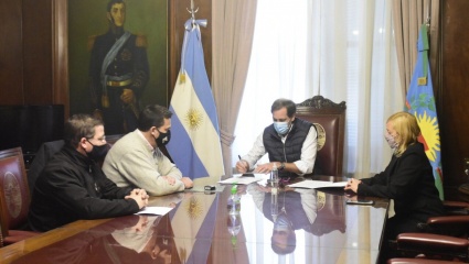 El alineamiento en Juntos por el Cambio ya tiene sus ribetes locales