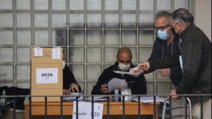 La representación, en disputa: entre el tamiz del 1,5% y el absentismo