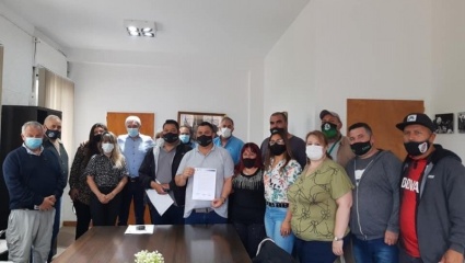 La relación entre el STMB y el intendente de Berisso se recompuso con un aumento del 43 por ciento