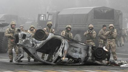 Se profundiza la crisis en Kazajistán: “Lidiamos con bandidos y terroristas, deben ser eliminados”