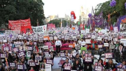 En 2021 hubo un femicidio cada 35 horas, según un informe de la Corte Suprema