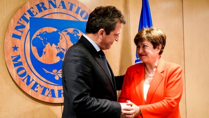 Georgieva felicitó a Massa por los "fuertes pasos" dados para "estabilizar los mercados"