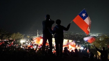 Chile: lo viejo no acaba de morir y lo nuevo no termina de nacer