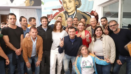 El PJ platense homenajeó a Eva Perón a 104 años de su nacimiento: "Reivindicar a Evita es reivindicar a Cristina”