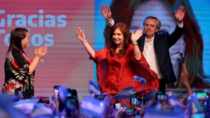 El kirchnerismo bloquea a Alberto y Cristina reconfigura al FdT