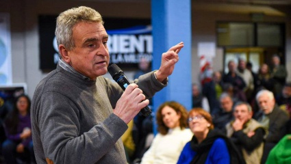 Rossi adelantó que buscaría un "Gobierno de unidad nacional" con la UCR y peronistas del PRO