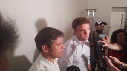 Axel Kicillof en Bahía Blanca y Olavarría: “La única expresión de la libertad es la democracia”