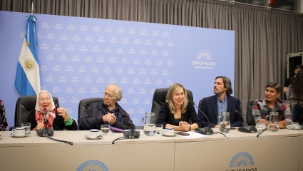 Cortiñas, Pérez Esquivel, Del Caño y Bregman, contra el protocolo antipiquetes: "Es completamente ilegal"