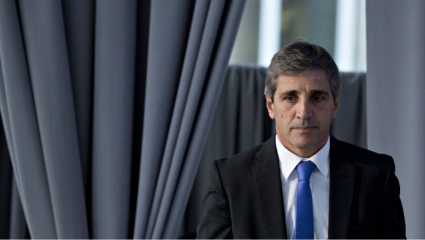 Caputo anunció la quita del capítulo fiscal de la Ley Ómnibus