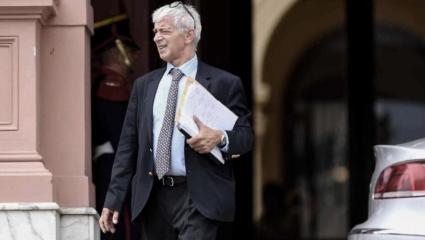 El presidente firmó un DNU para modificar la implementación del Código Procesal Penal Federal