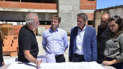 Con la paralización de la obra pública, crecen los "elefantes blancos" en la Provincia 