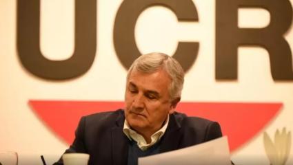 La UCR define el destino de la ley ómnibus y enfrenta una nueva disputa