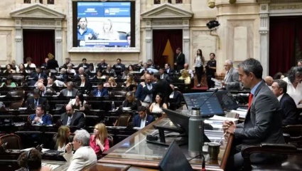 Inicia el debate por la Ley Bases y el Gobierno busca darle media sanción antes del miércoles