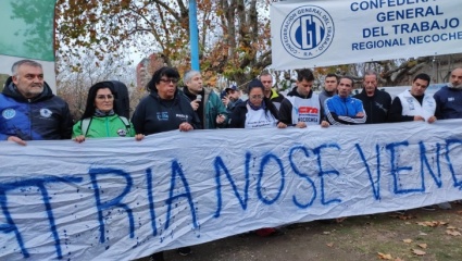 La provincia se movilizó para expresar su rechazo a la Ley Bases 