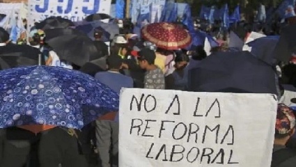 La Reforma Laboral de la Ley Bases: flexibilización, vulnerabilidad sindical y profundización de asimetrías