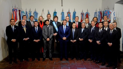 El Pacto de Mayo, un gesto de autoridad con mucho ruido y pocas nueces