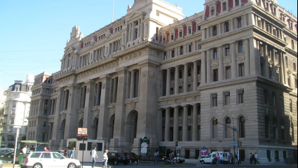 Los Jueces y funcionarios judiciales buscan voltear la Ley de Ganancias para no pagar