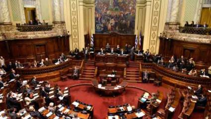 Uruguay: avanza el debate por la polémica ley de medios que impulsa el gobierno