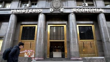Las transferencias de Nación a provincias continúan en caída en términos reales
