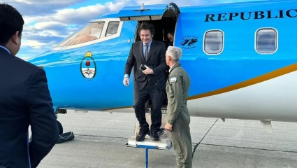 Milei busca la primera foto de un presidente con Trump tras ser la elección y un acuerdo de librecomercio