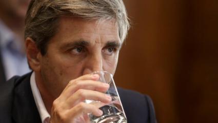 El Gobierno quiere imponer un megacanje de deuda sin pasar por el Congreso