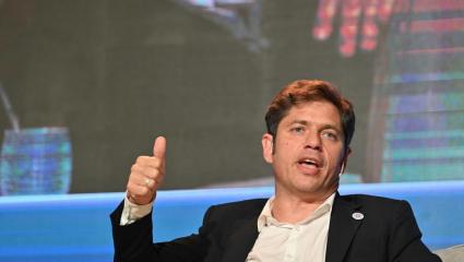 Se agrava la crisis habitacional y Kicillof cruzó a Milei: "Hoy quedan abandonadas miles de viviendas en construcción"